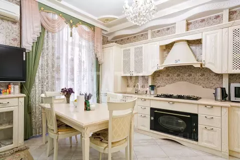 3-к кв. Крым, Ялта ул. Володарского, 11А (90.0 м)