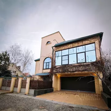 Коттедж в Астраханская область, Астрахань пер. 8-й Заводской (305 м)