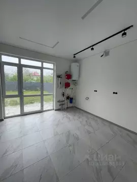 Дом в Краснодарский край, Краснодар пос. Знаменский, ул. Крайняя (120 ...