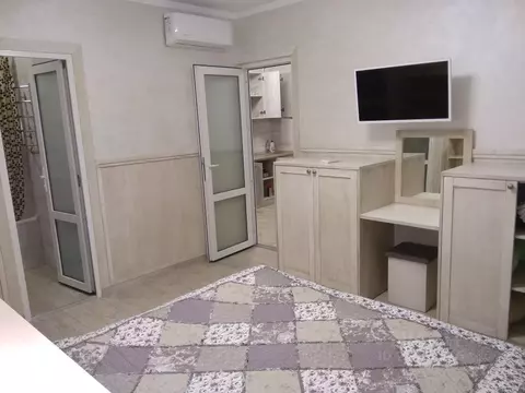 2-к кв. Крым, Ялта ул. Пироговская, 18 (50.0 м)