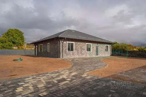 Дом в Калининградская область, Гурьевский муниципальный округ, пос. ...