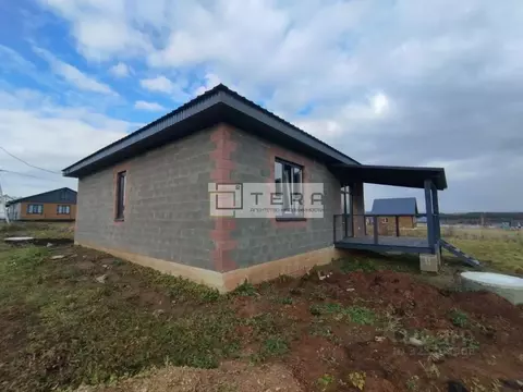 Дом в Башкортостан, Иглинский сельсовет, с. Иглино ул. Салаватская ...