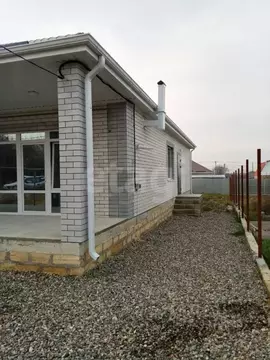 Дом в Ставропольский край, Михайловск Шпаковский район, Тополиная ул., ...