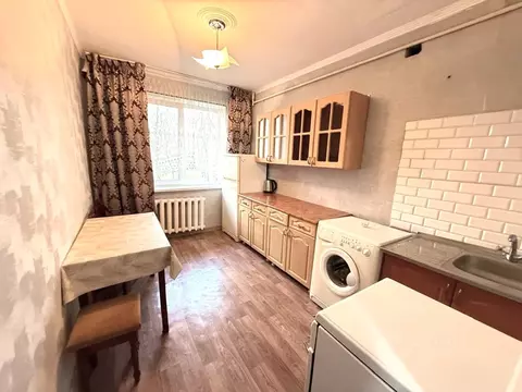 1-к кв. Северная Осетия, Владикавказ просп. Доватора, 13 (34.0 м)