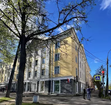 2-к кв. Псковская область, Псков Октябрьский просп., 21 (60.0 м)