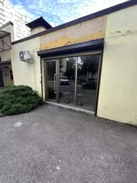 Помещение свободного назначения в Краснодарский край, Краснодар ул. ...