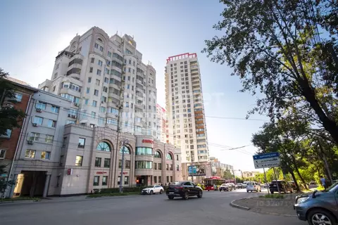 5-к кв. Хабаровский край, Хабаровск Ленинградская ул., 51 (142.0 м)