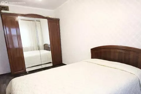 3-комнатная квартира: Астрахань, Жилая улица, 8 (69.4 м)