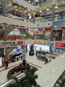 Помещение свободного назначения в Омская область, Омск просп. ...