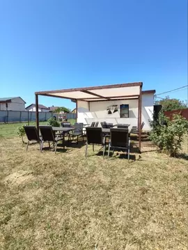 Дом в Краснодарский край, Ейский район, Должанская ст-ца ул. Фрунзе, ...