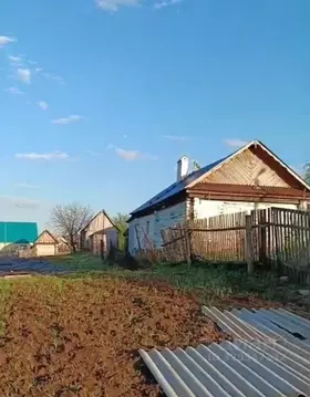 Дом в Башкортостан, Туймазинский район, с. Старые Туймазы Рабочая ул., ...