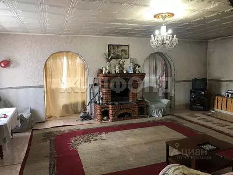 Дом в Хакасия, Алтайский район, д. Кайбалы Мостовой пер. (350 м)