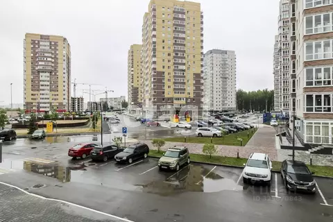 2-к кв. Тюменская область, Тюмень ул. Мельникайте, 2к3 (59.2 м)