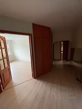 3-к кв. Удмуртия, Ижевск 7-я Подлесная ул., 34 (67.0 м)