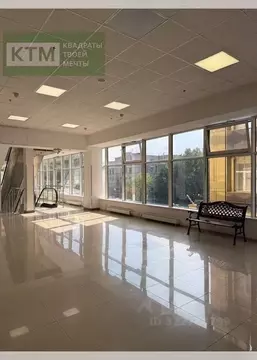 Склад в Санкт-Петербург Новолитовская ул., 15Г (300 м)