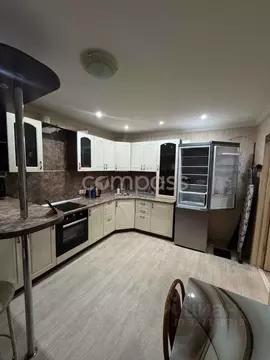 1-к кв. Тюменская область, Тюмень ул. Прокопия Артамонова, 15 (55.0 м)