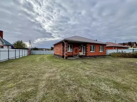 Дом в Белгородская область, Яковлевский муниципальный округ, Красный ...