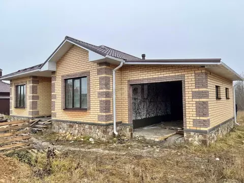 Дом в Белгородская область, Яковлевский муниципальный округ, Яковлево ...