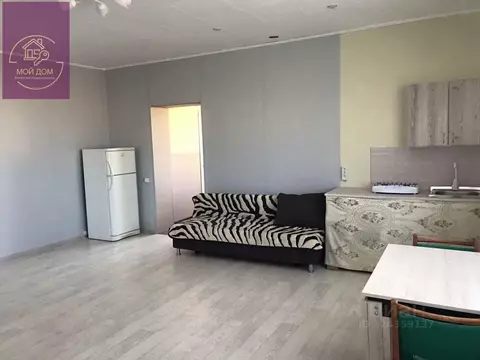 Дом в Крым, Сакский район, с. Уютное  (60 м)