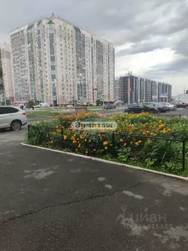 3-к кв. Курганская область, Курган Заозерный жилрайон, 5-й мкр, 3 ...