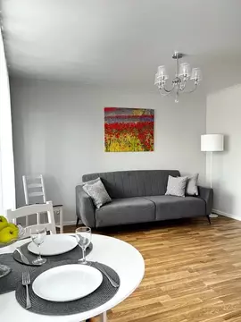 2-к кв. Адыгея, Майкоп Крестьянская ул., 238 (55.0 м)