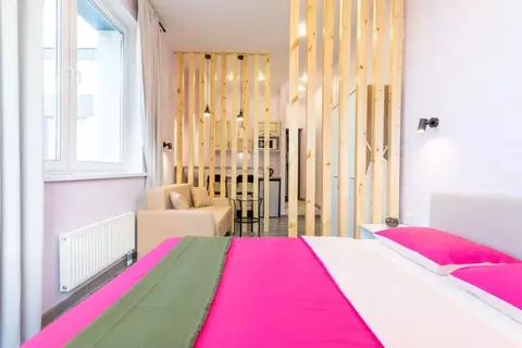 Комната Москва Изумрудная ул., 18
