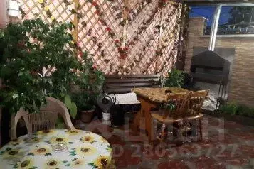 Дом в Крым, Алушта ул. Карла Маркса, 8 (20 м)