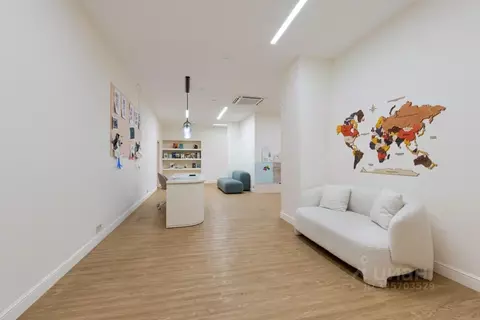 Торговая площадь в Москва 3-я Хорошевская ул., 27к3 (215 м)