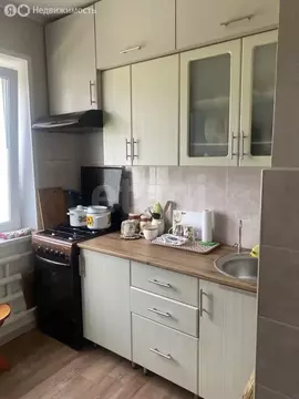 3-комнатная квартира: Белгород, улица Победы, 83 (58.3 м)