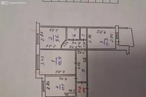 3-комнатная квартира: Ревда, улица Павла Зыкина, 6 (63 м)