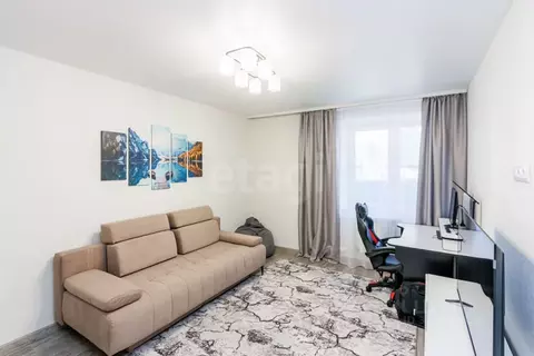 1-к кв. Тюменская область, Тюмень Кремлевская ул., 102 (38.1 м)