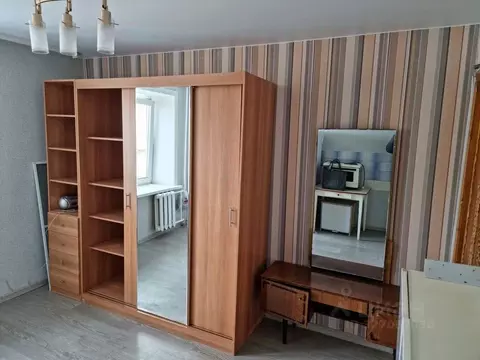 Комната Омская область, Омск Бульварная ул., 2 (14.0 м)