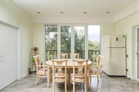 4-к кв. Краснодарский край, Геленджик Революционная ул., 47к1 (200.8 ...