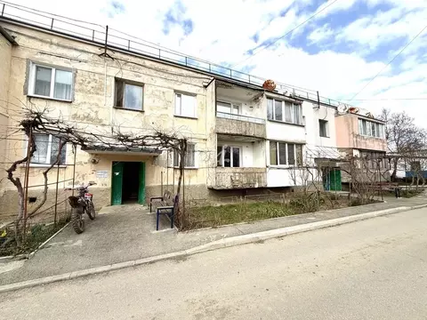 4-к кв. Севастополь с. Орлиное, ул. Ивана Пахомова, 1В (78.2 м)