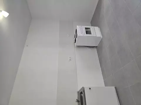 Продается 2-комнатная квартира