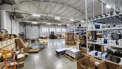 Помещение свободного назначения в Москва, Москва, Щербинка ул. ...