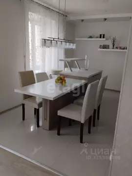 3-к кв. Вологодская область, Череповец ул. Краснодонцев, 43 (97.0 м)