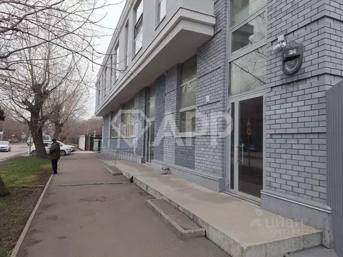 Помещение свободного назначения в Татарстан, Казань ул. Салиха ...