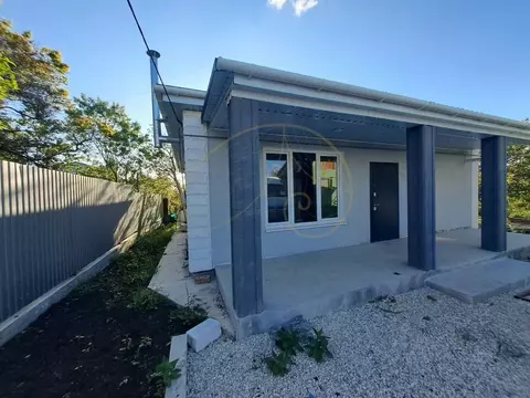 Дом в Крым, Симферополь ул. 41-я Коллективных Садов (102 м)