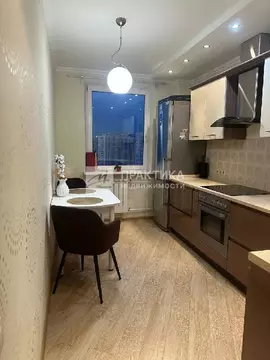 Продается 2-комнатная квартира