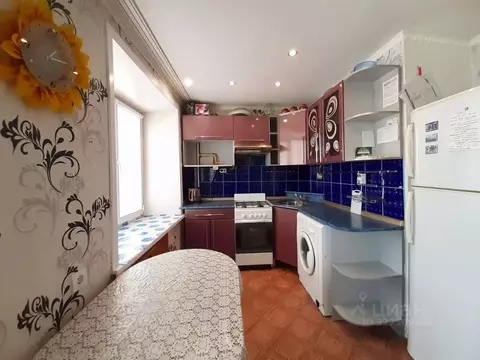 3-к кв. Алтайский край, Яровое ул. 40 лет Октября, 7 (60.6 м)