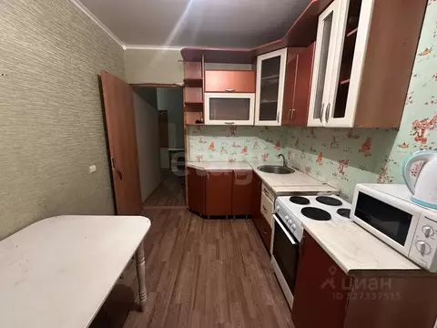 3-к кв. Тюменская область, Тюмень ул. Домостроителей, 34 (66.0 м)