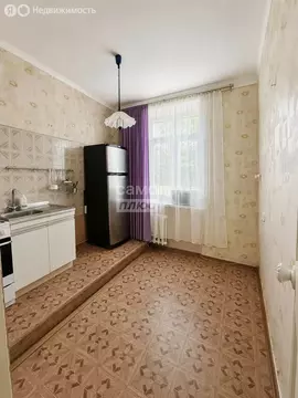 2-комнатная квартира: Каменск-Уральский, Сибирская улица, 14 (57.2 м)