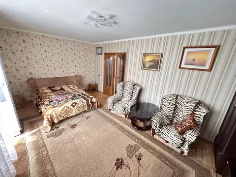 1-к кв. Крым, Феодосия пер. Шаумяна, 1 (40.0 м)