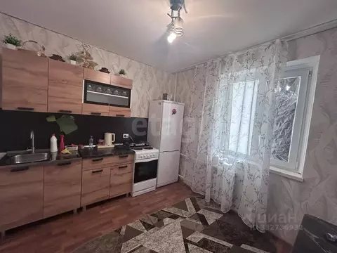 1-к кв. Курская область, Курск просп. Вячеслава Клыкова, 62 (37.0 м)