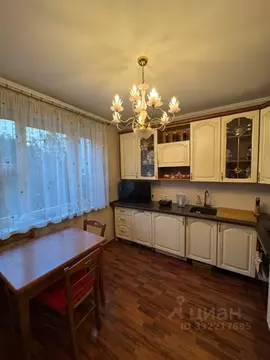 4-к кв. Москва ул. Академика Анохина, 9 (95.0 м)