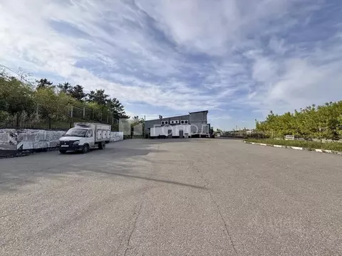 Помещение свободного назначения в Алтайский край, Барнаул ул. ...