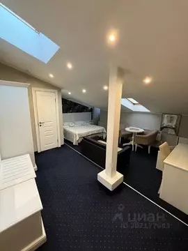 Комната Москва Петровский бул., 15С1 (18.0 м)