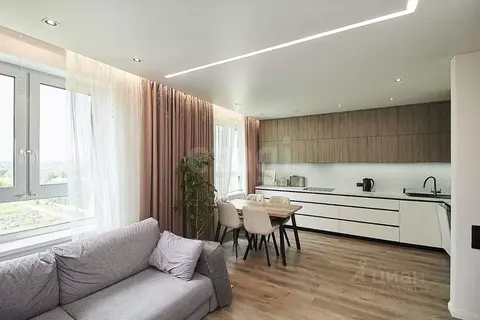3-к кв. Тюменская область, Тюмень ул. Республики, 204к3 (75.3 м)