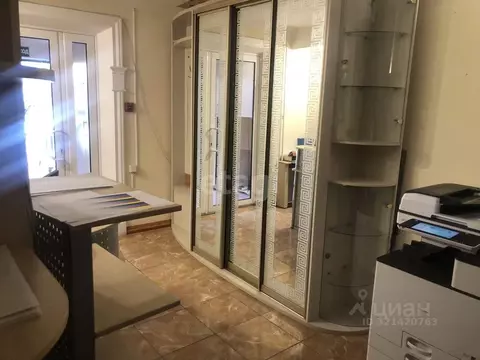 Помещение свободного назначения в Крым, Симферополь ул. Комсомольская ...